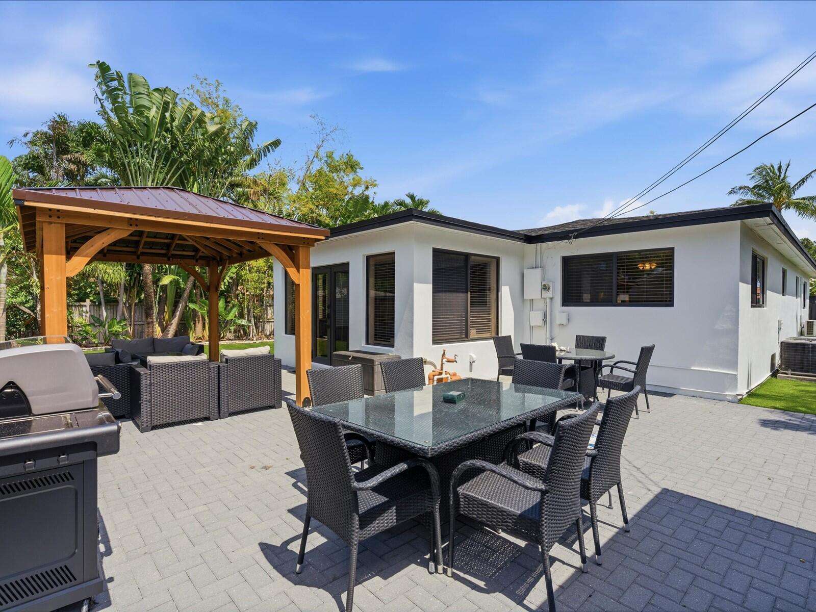 2860 Monroe, Hollywood, FL 33020 - For Sale photo 27