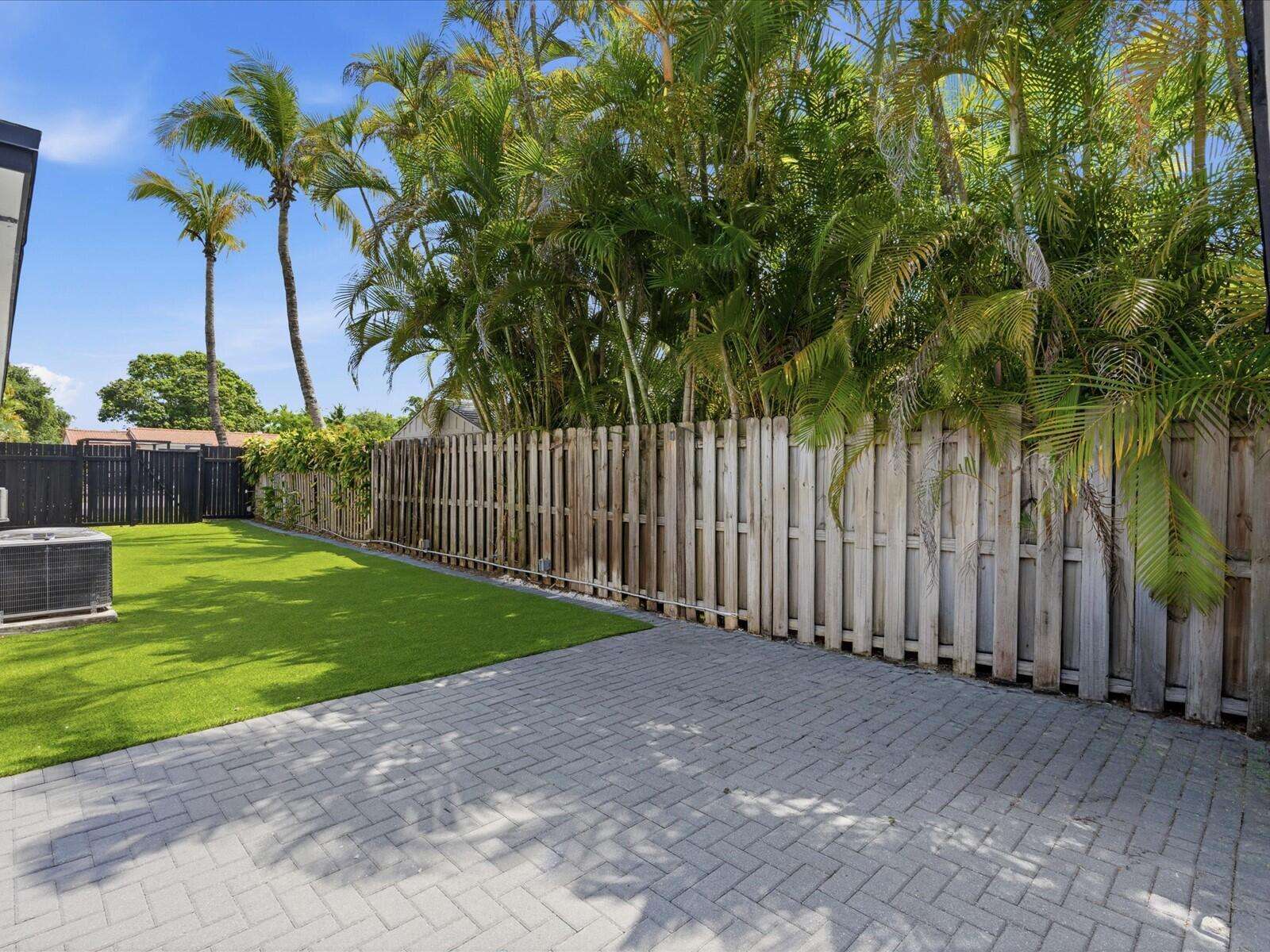 2860 Monroe, Hollywood, FL 33020 - For Sale photo 29