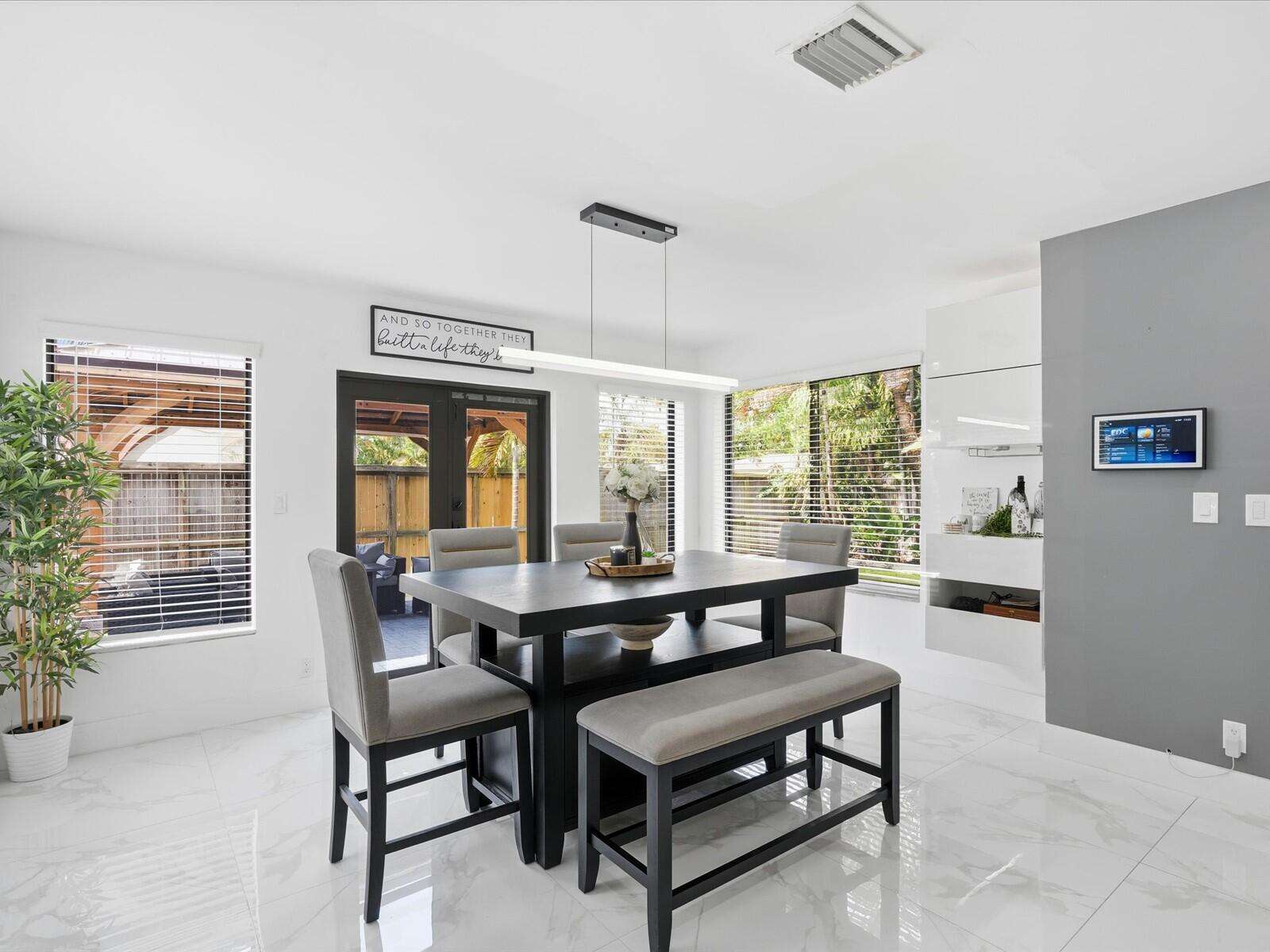 2860 Monroe, Hollywood, FL 33020 - For Sale photo 8