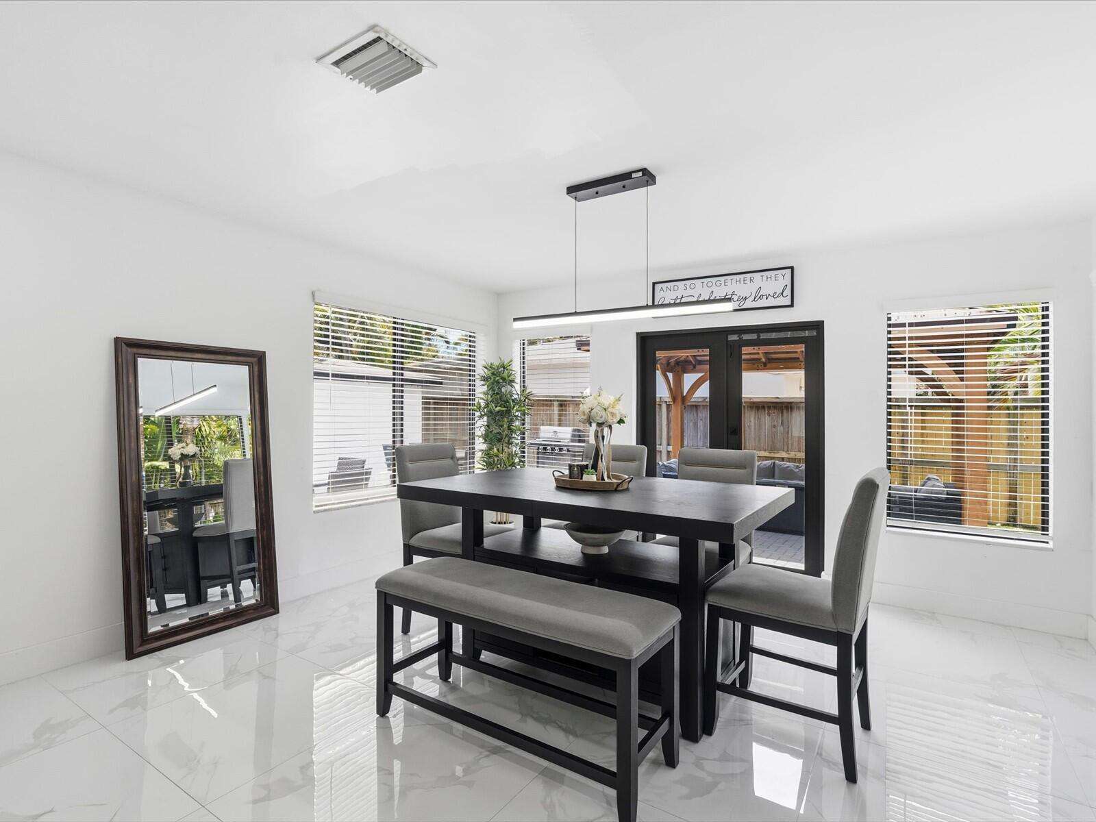 2860 Monroe, Hollywood, FL 33020 - For Sale photo 9