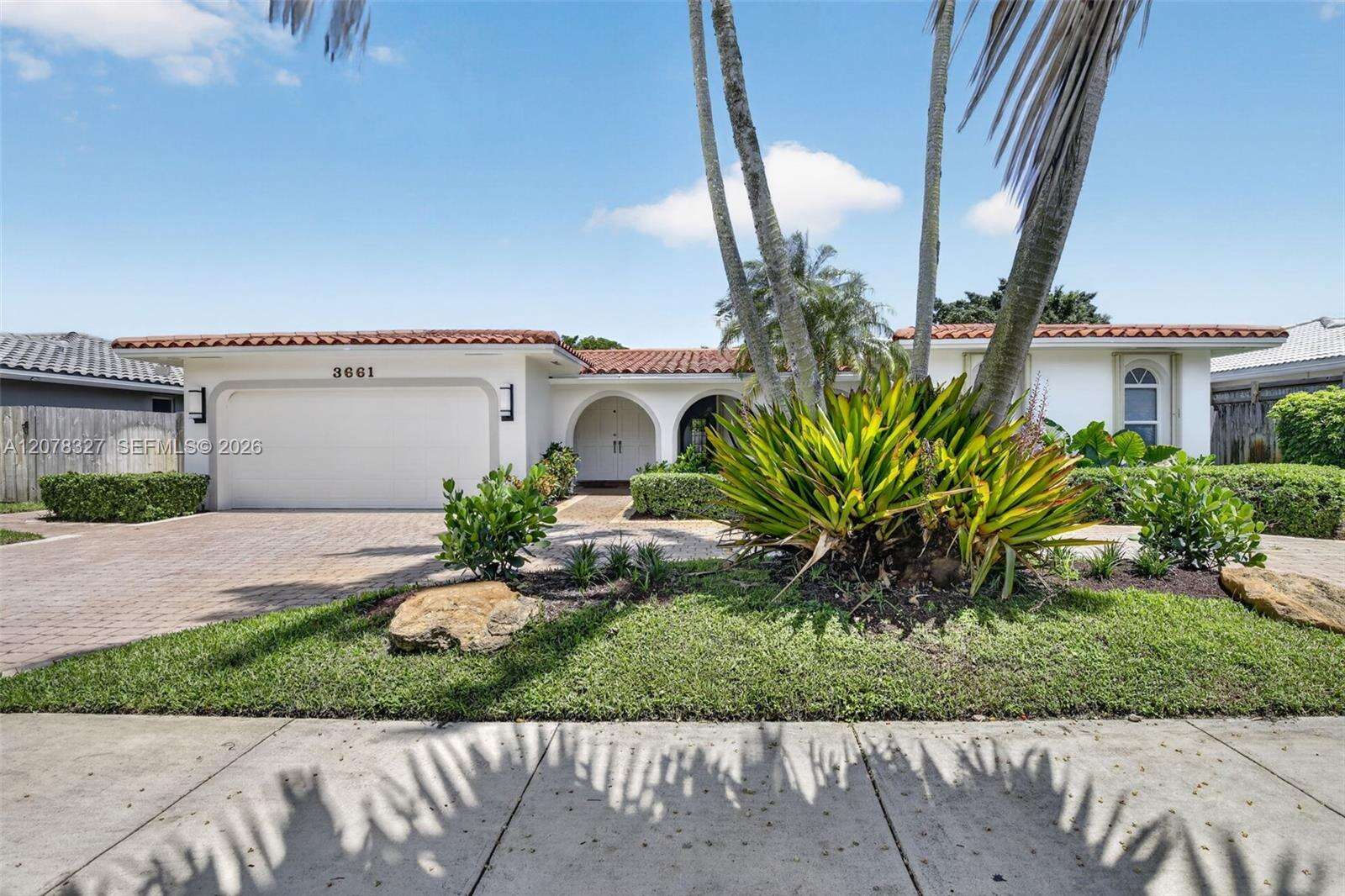 3661 52nd Ave, Hollywood, FL 33021 - For Sale photo 3