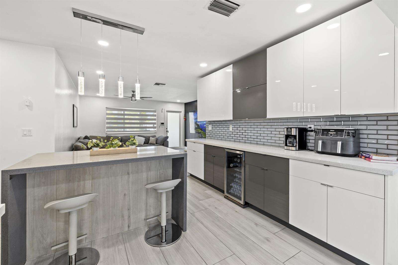 3230 Roosevelt, Hollywood, FL 33021 - For Sale photo 11