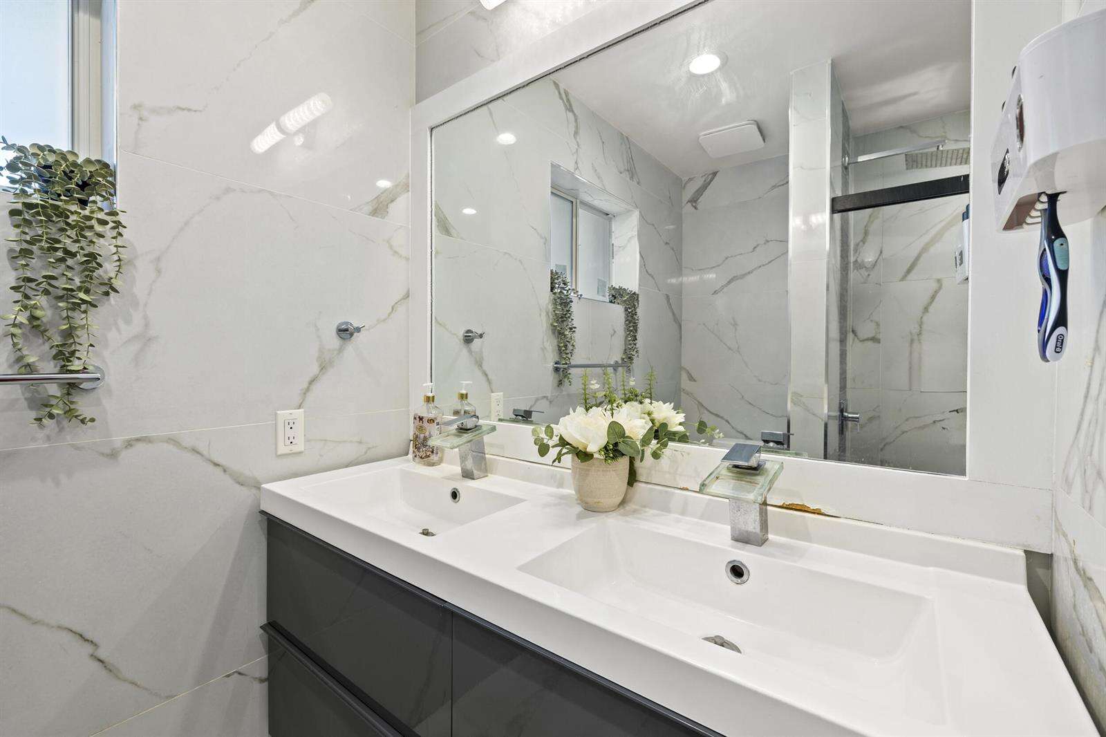 3230 Roosevelt, Hollywood, FL 33021 - For Sale photo 30