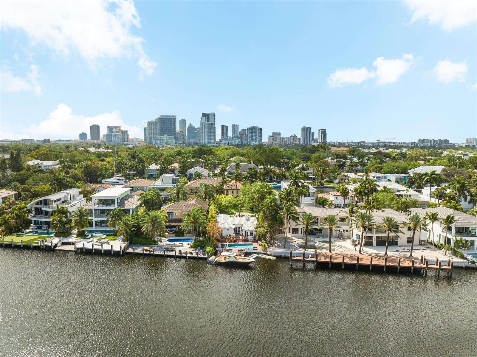 124 Gordon, Fort Lauderdale, FL 33301 - For Sale photo 2