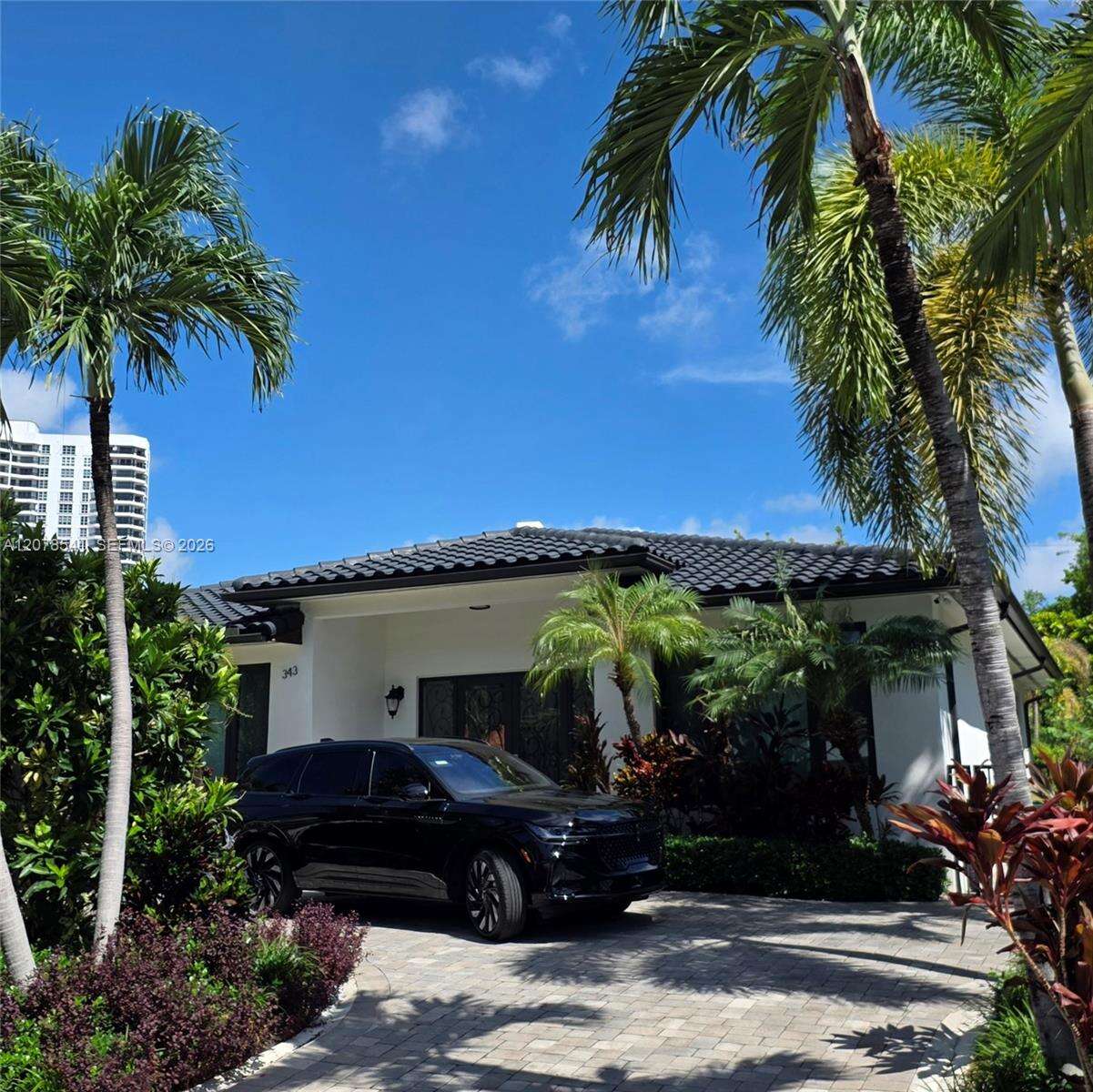 343 190th St, Sunny Isles Beach, FL 33160 - For Sale photo 2
