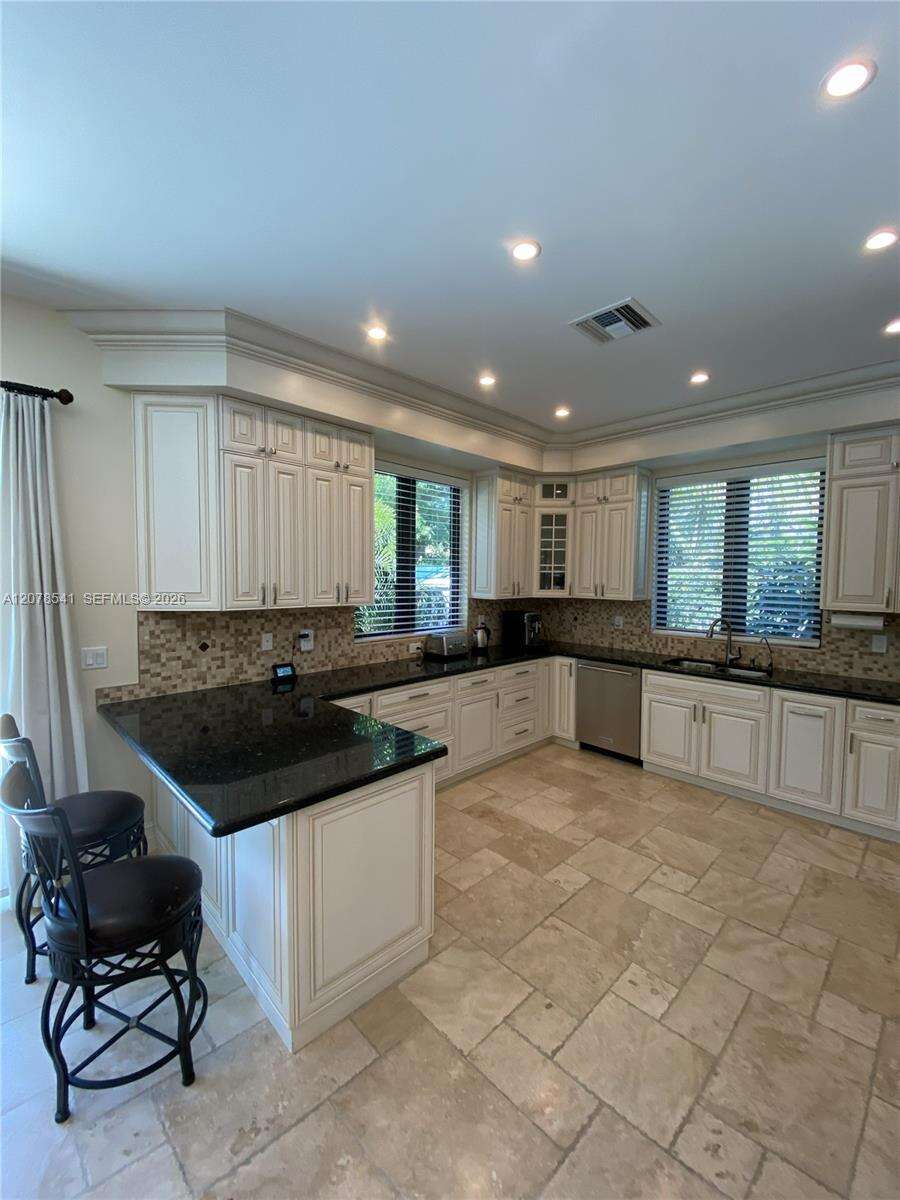 343 190th St, Sunny Isles Beach, FL 33160 - For Sale photo 15