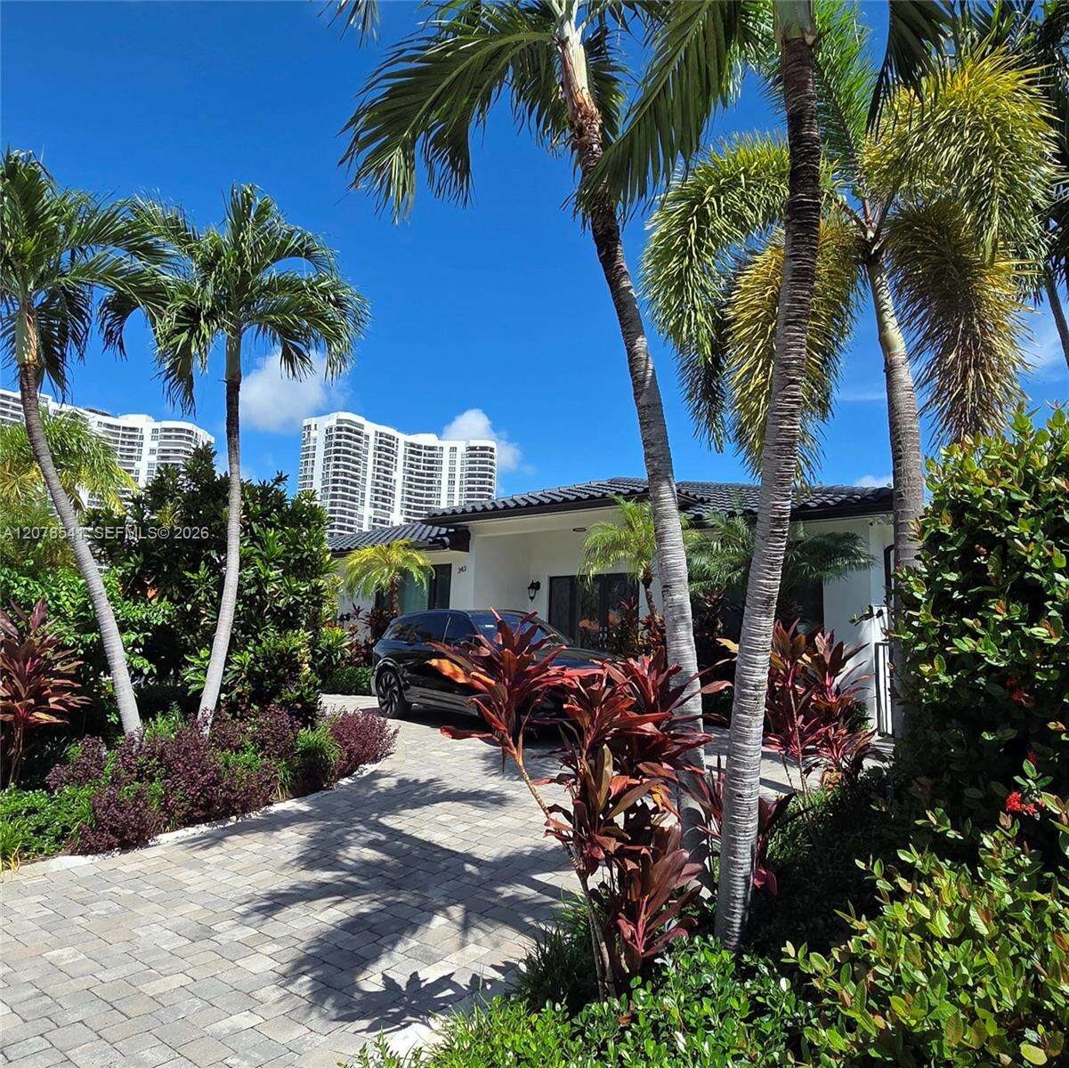 343 190th St, Sunny Isles Beach, FL 33160 - For Sale photo 3