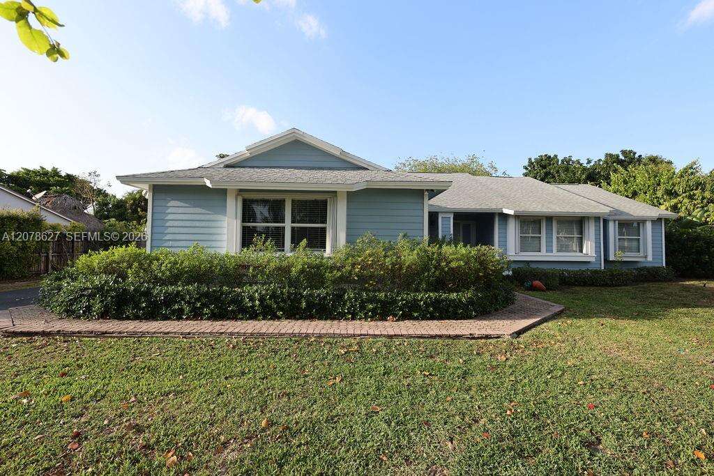 14871 156th St, Miami, FL 33187 - For Sale photo 1