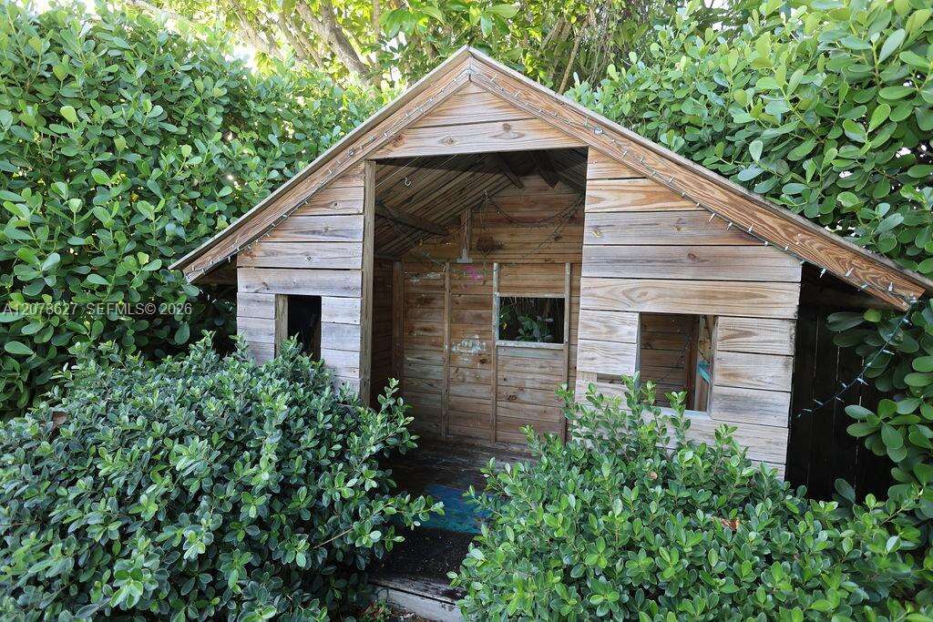 14871 156th St, Miami, FL 33187 - For Sale photo 25