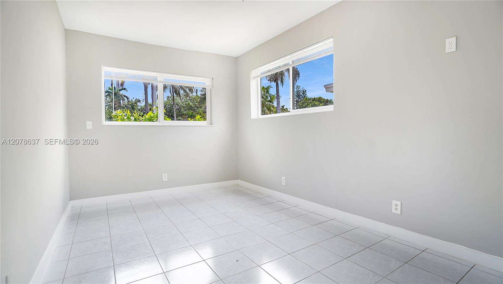 903 2nd St, Hallandale Beach, FL 33009 - For Sale photo 12
