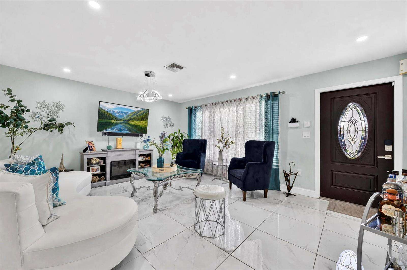 7961 Normandy, Miramar, FL 33023 - For Sale photo 8