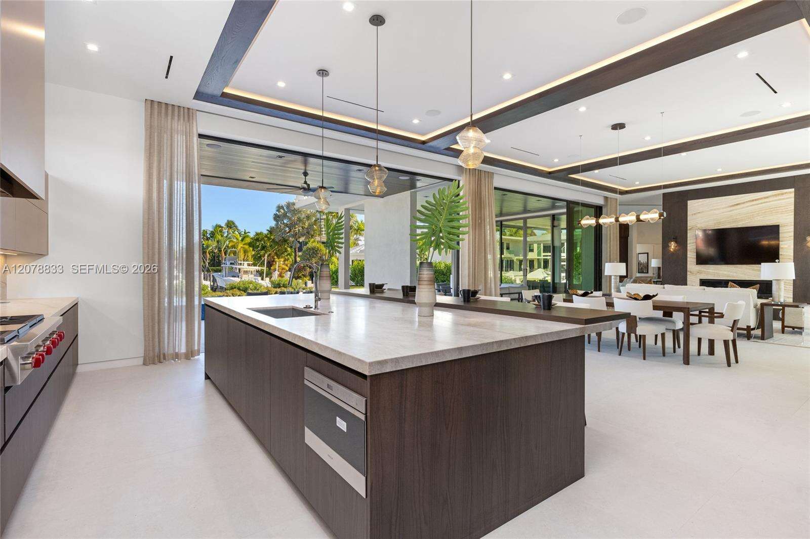 51 Isla Bahia Dr, Fort Lauderdale, FL 33316 - For Sale photo 13