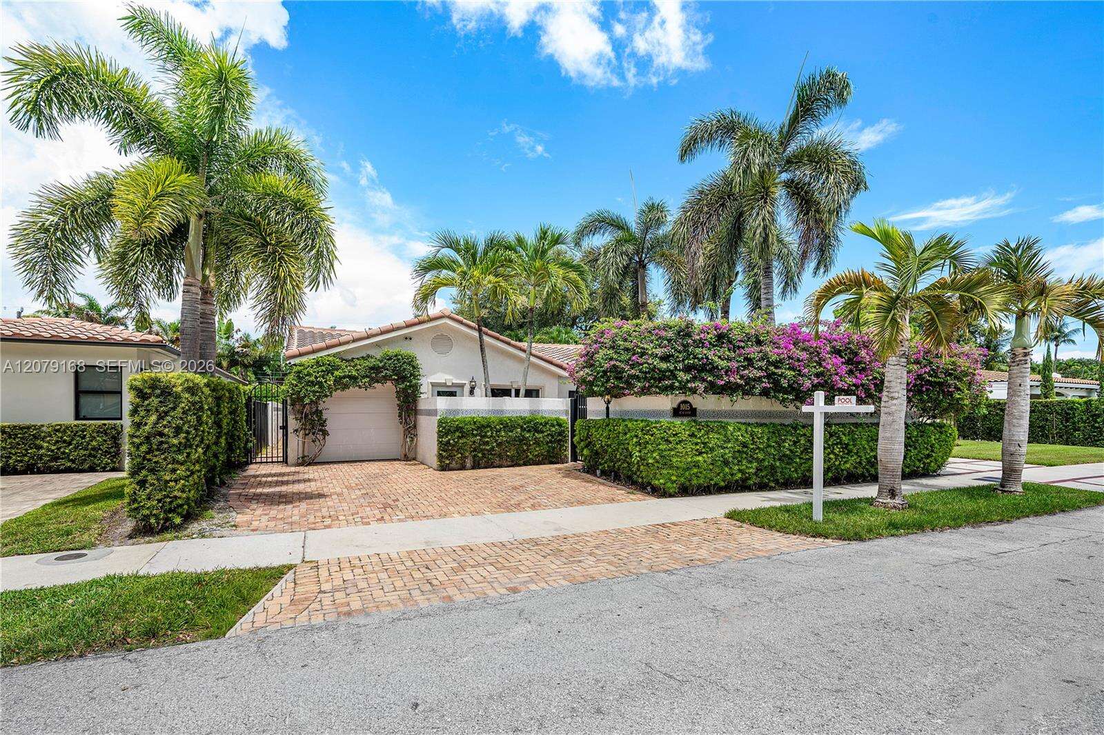 1015 11th Ct, Fort Lauderdale, FL 33316 - For Sale photo 1