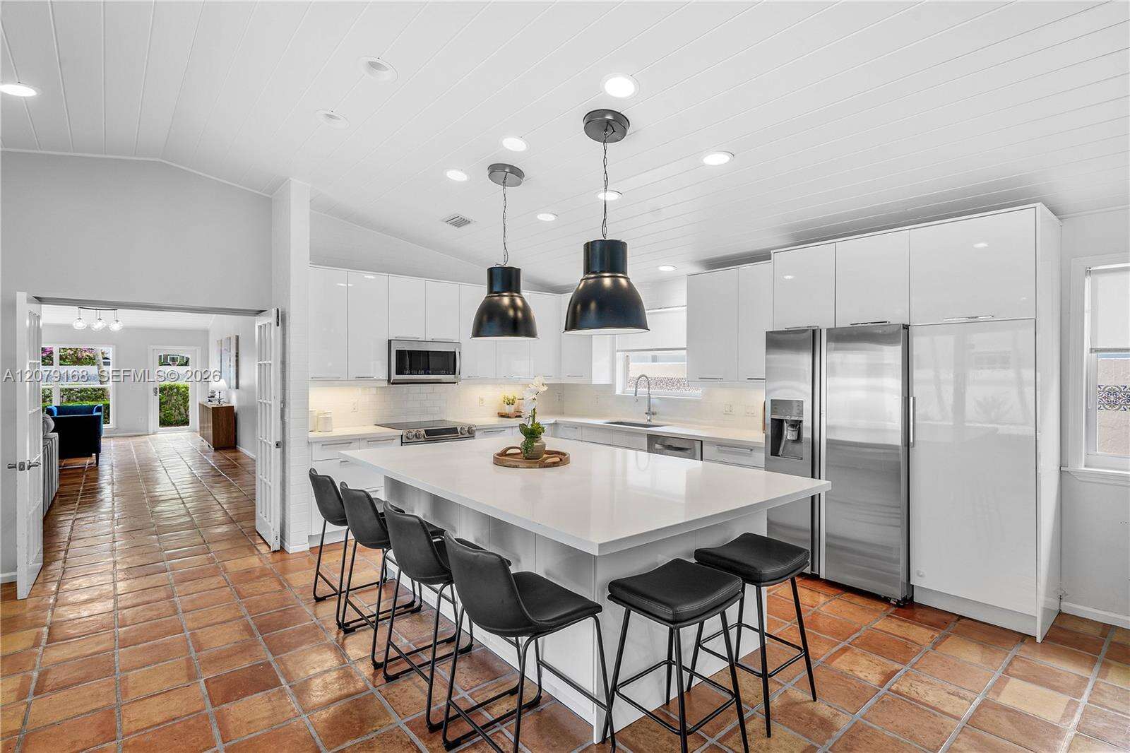 1015 11th Ct, Fort Lauderdale, FL 33316 - For Sale photo 16