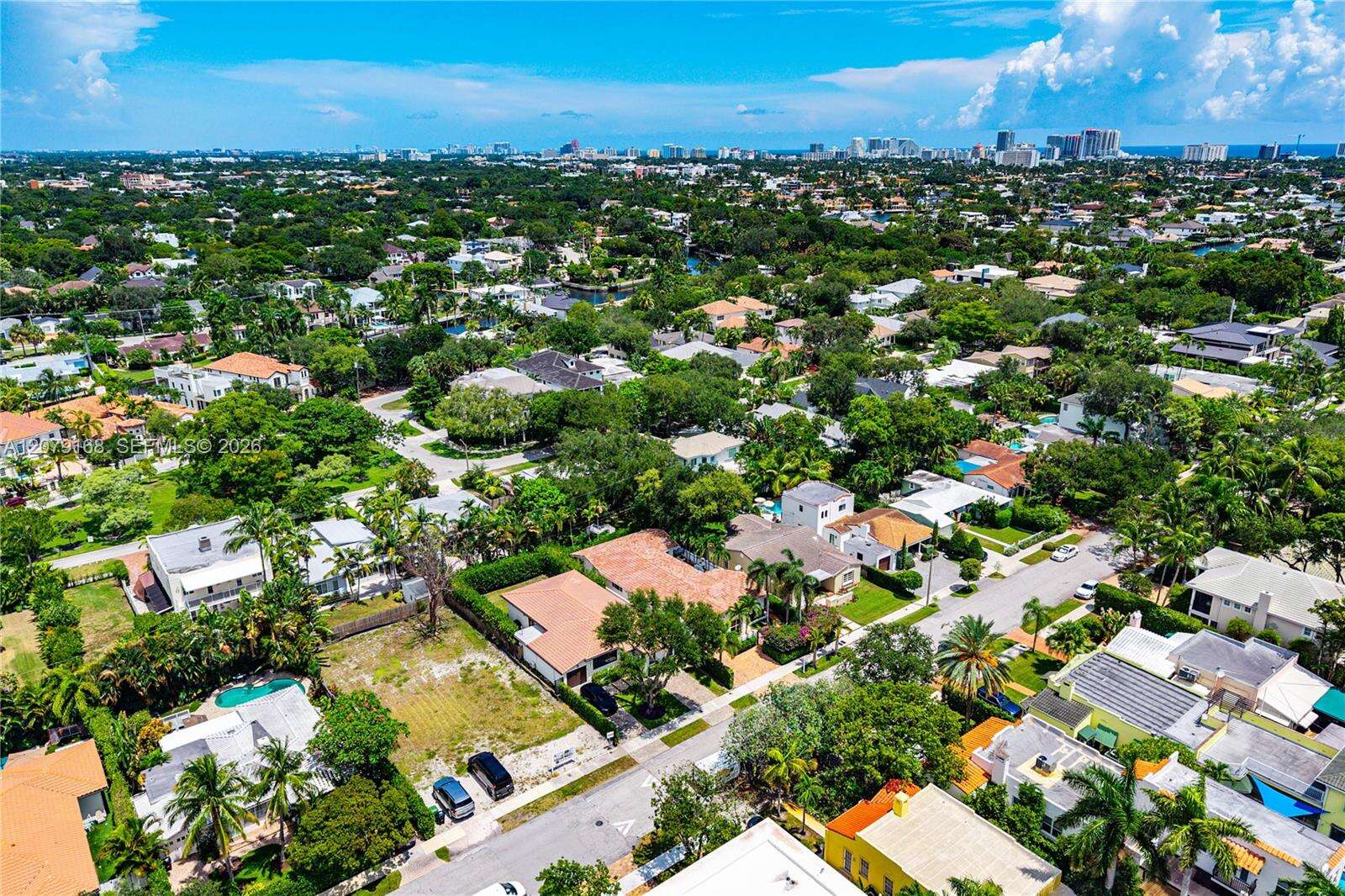 1015 11th Ct, Fort Lauderdale, FL 33316 - For Sale photo 41