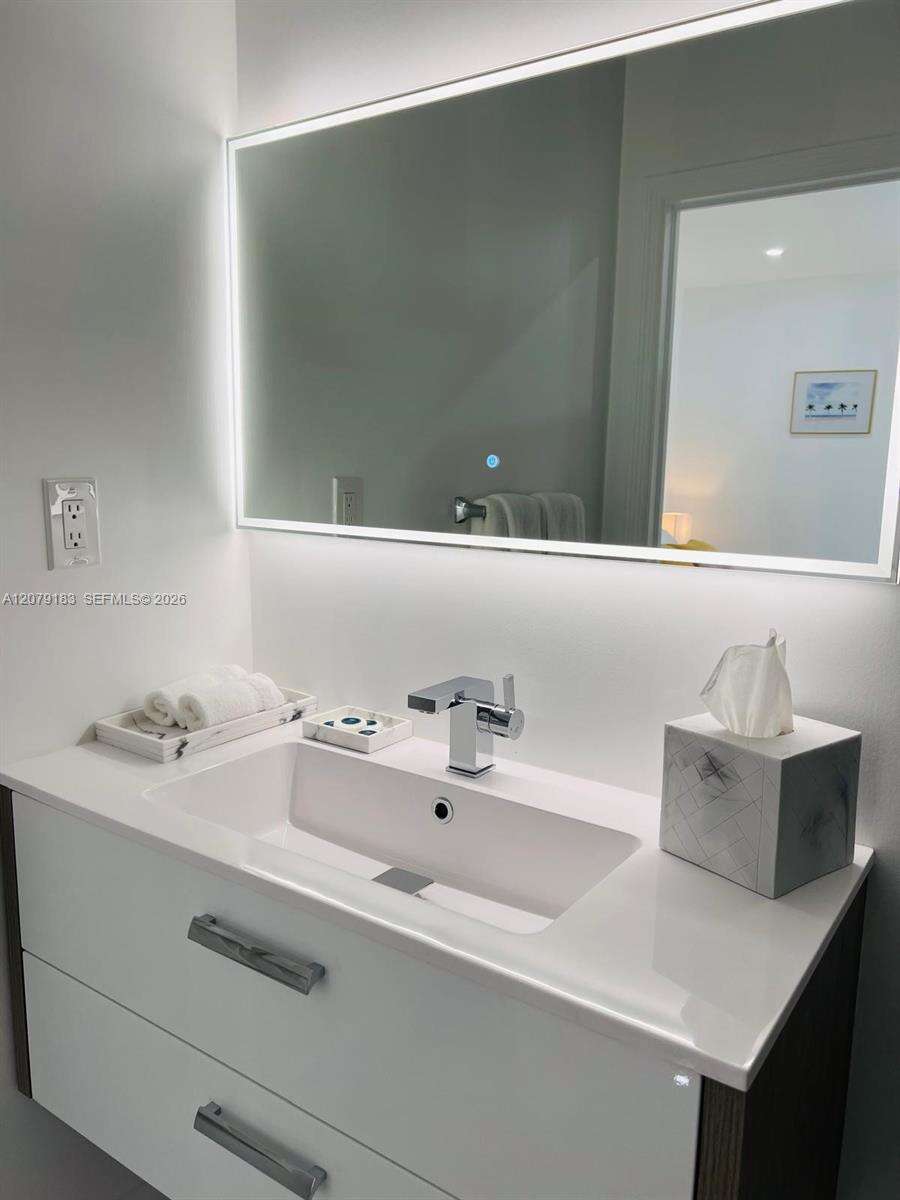 841 24th Ave, Hollywood, FL 33020 - For Sale photo 40