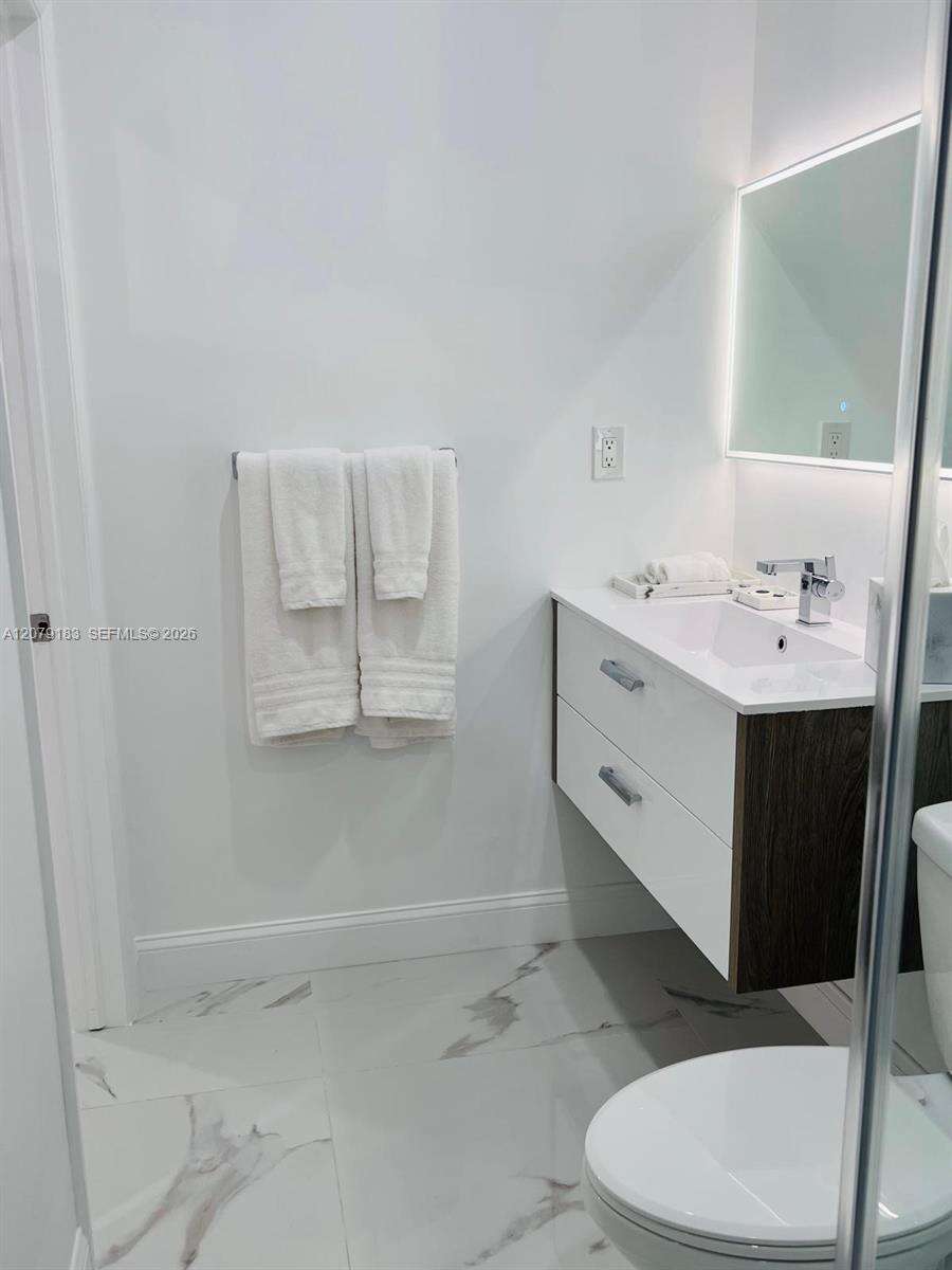 841 24th Ave, Hollywood, FL 33020 - For Sale photo 42