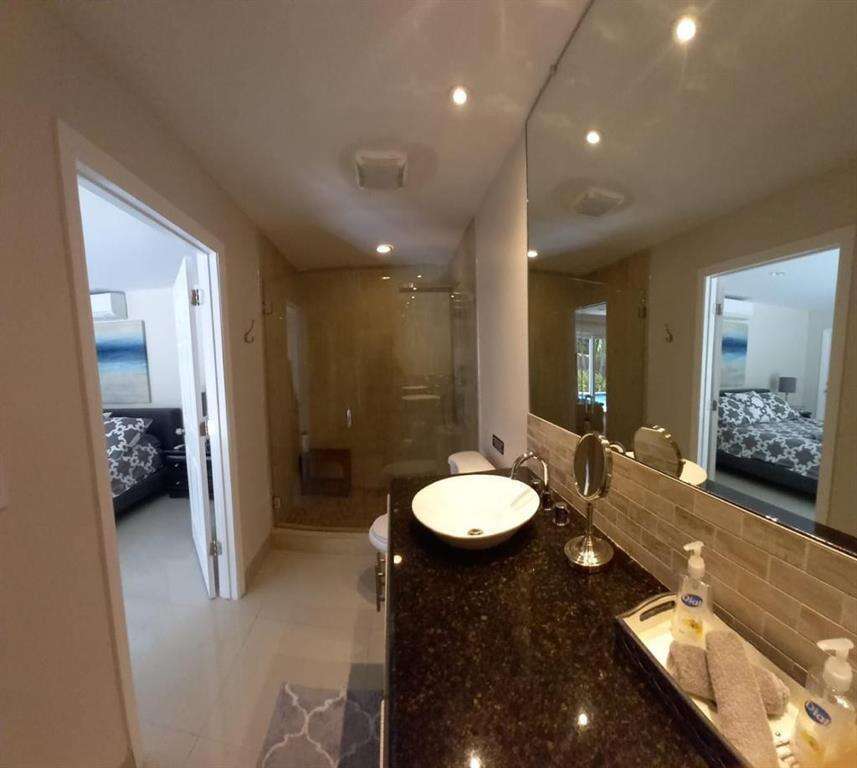 1321 Madison, Hollywood, FL 33019 - For Sale photo 18