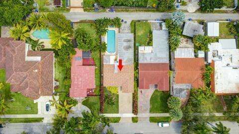 1321 Madison, Hollywood, FL 33019 - For Sale photo 4