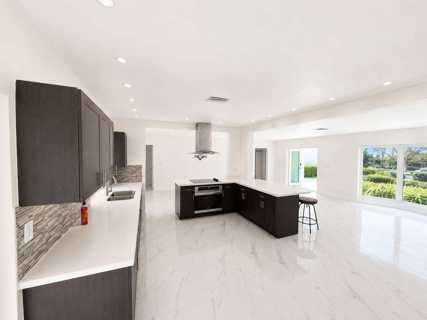 1321 Madison, Hollywood, FL 33019 - For Sale photo 6