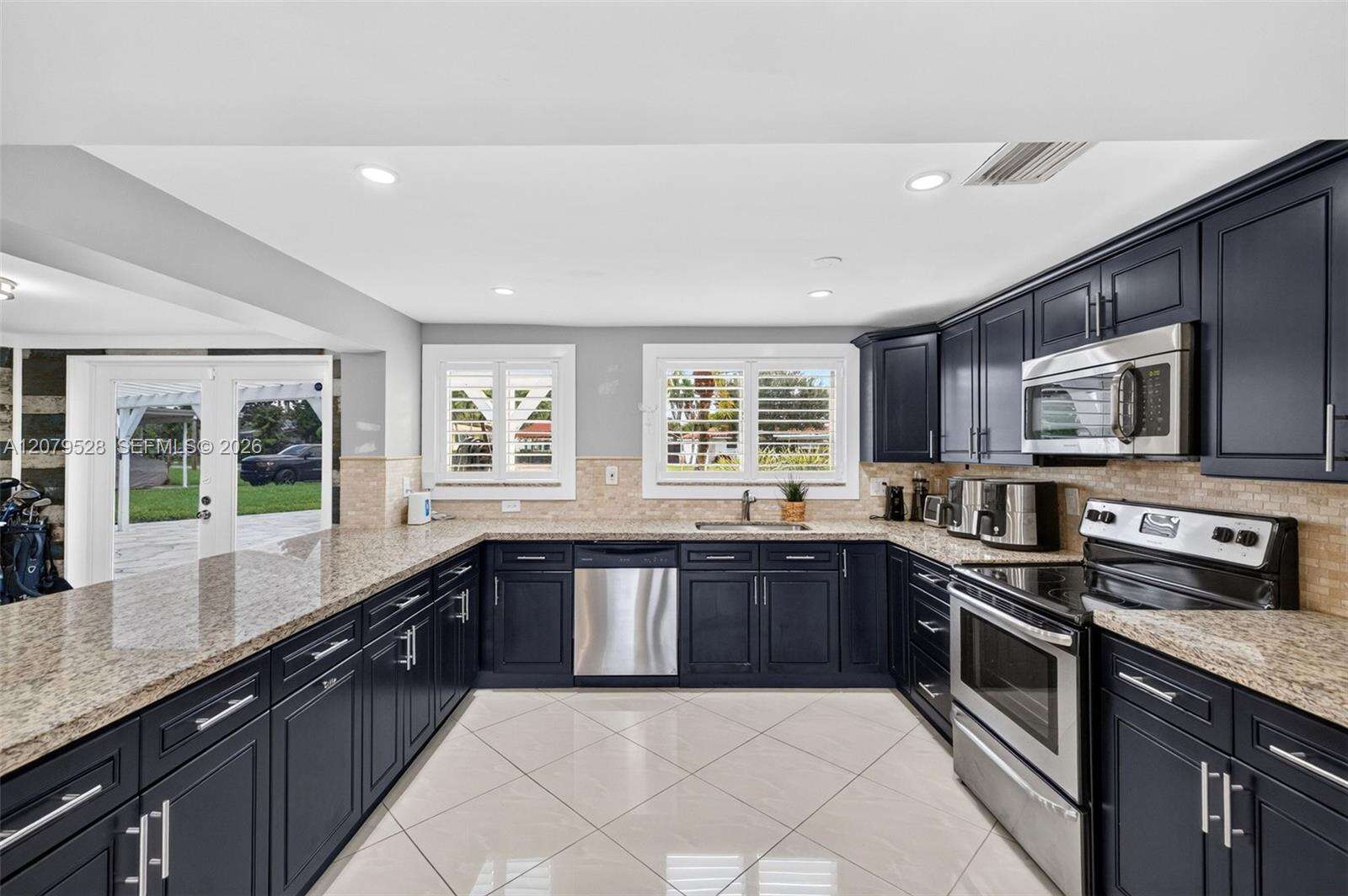 2518 Tortugas Ln, Fort Lauderdale, FL 33312 - For Sale photo 31