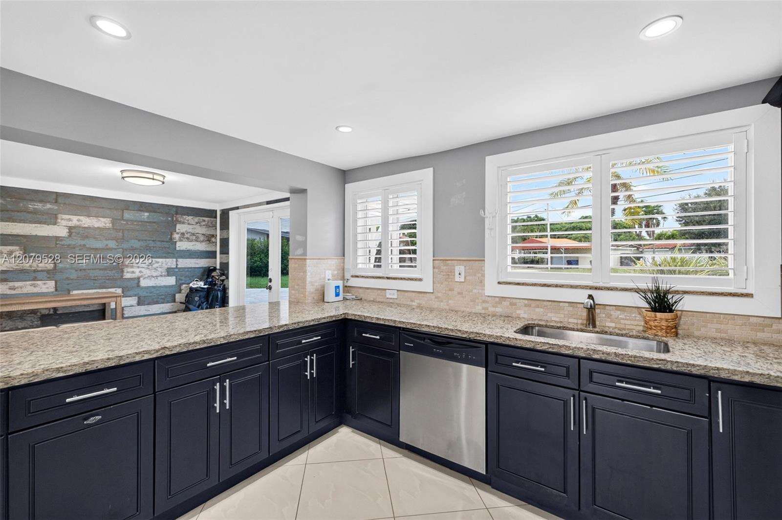 2518 Tortugas Ln, Fort Lauderdale, FL 33312 - For Sale photo 33
