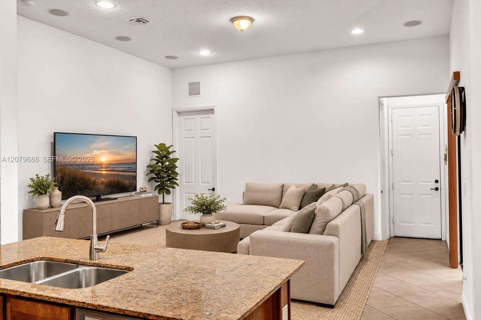 8397 38th St, Cooper City, FL 33024 - For Sale photo 11