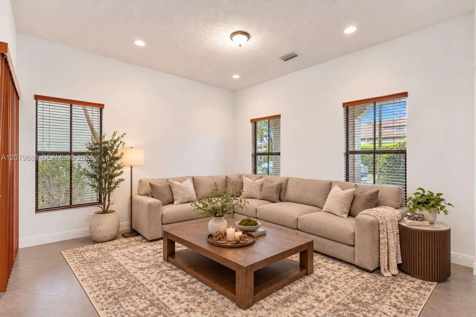 8397 38th St, Cooper City, FL 33024 - For Sale photo 5