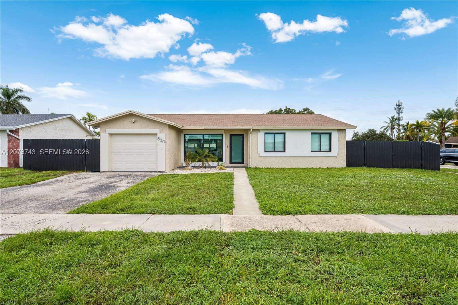 620 98th Ave, Pembroke Pines, FL 33024 - For Sale photo 1