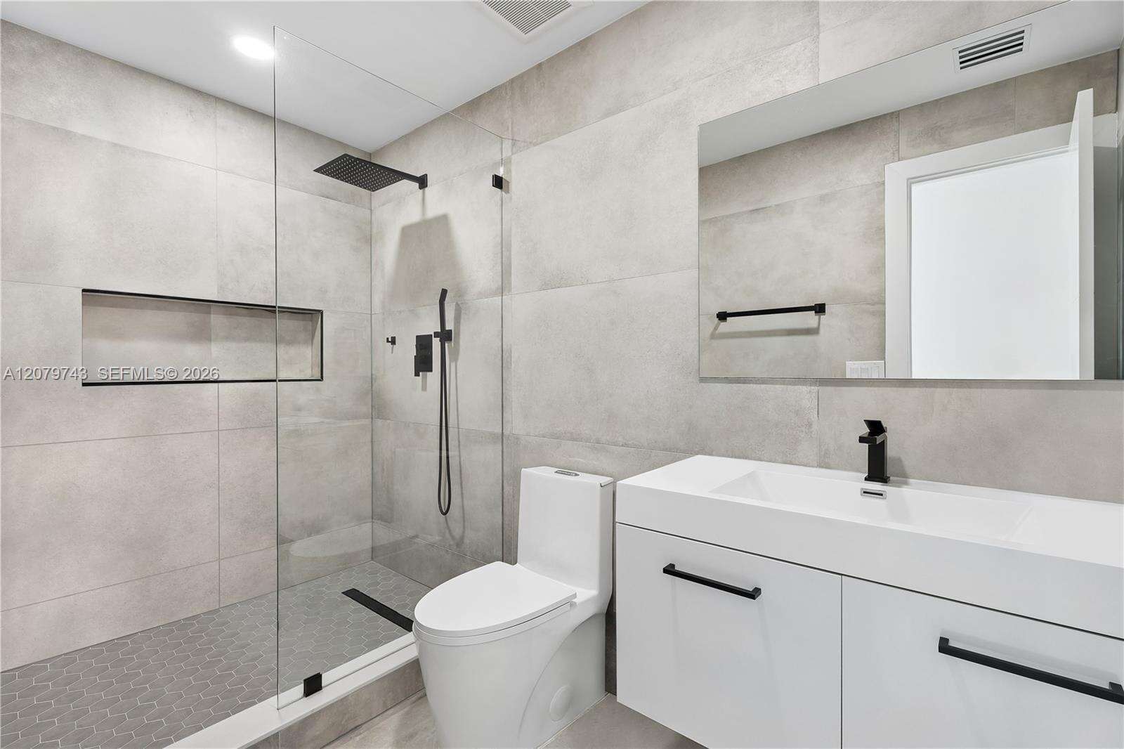 620 98th Ave, Pembroke Pines, FL 33024 - For Sale photo 15