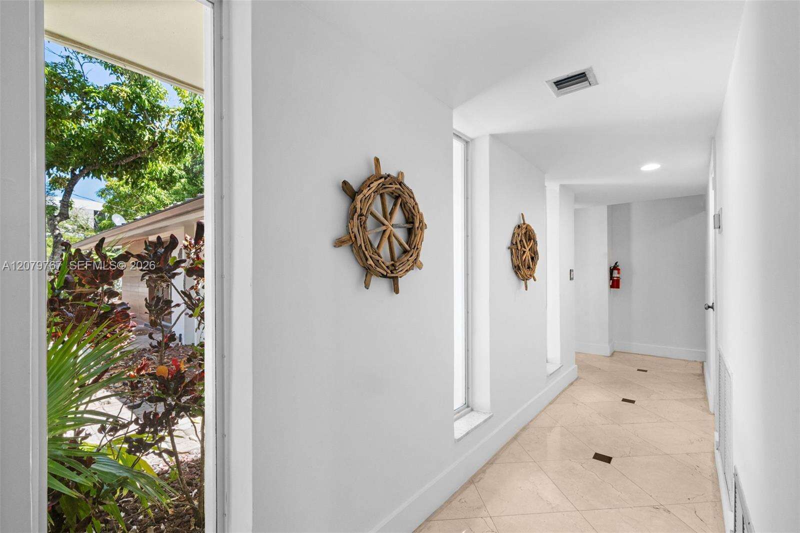 19860 24th Ct, Miami, FL 33180 - For Sale photo 24