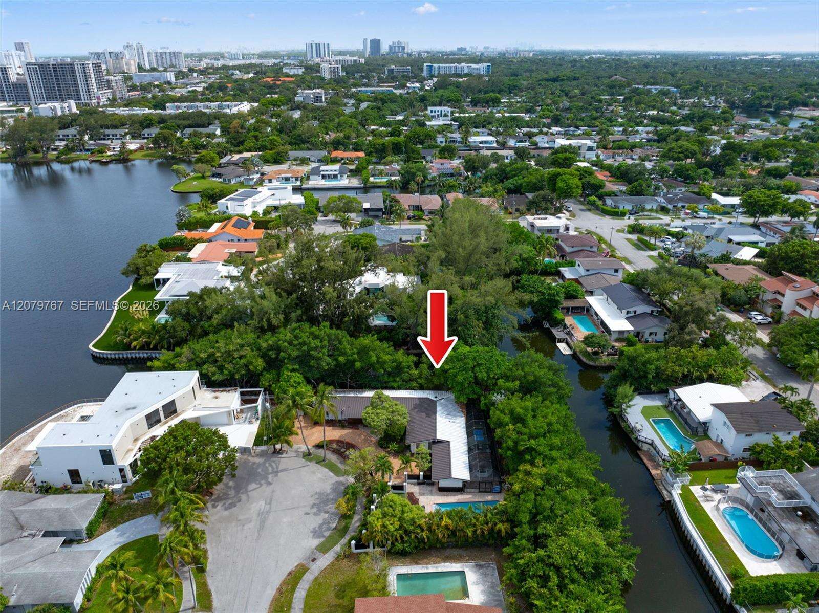 19860 24th Ct, Miami, FL 33180 - For Sale photo 36