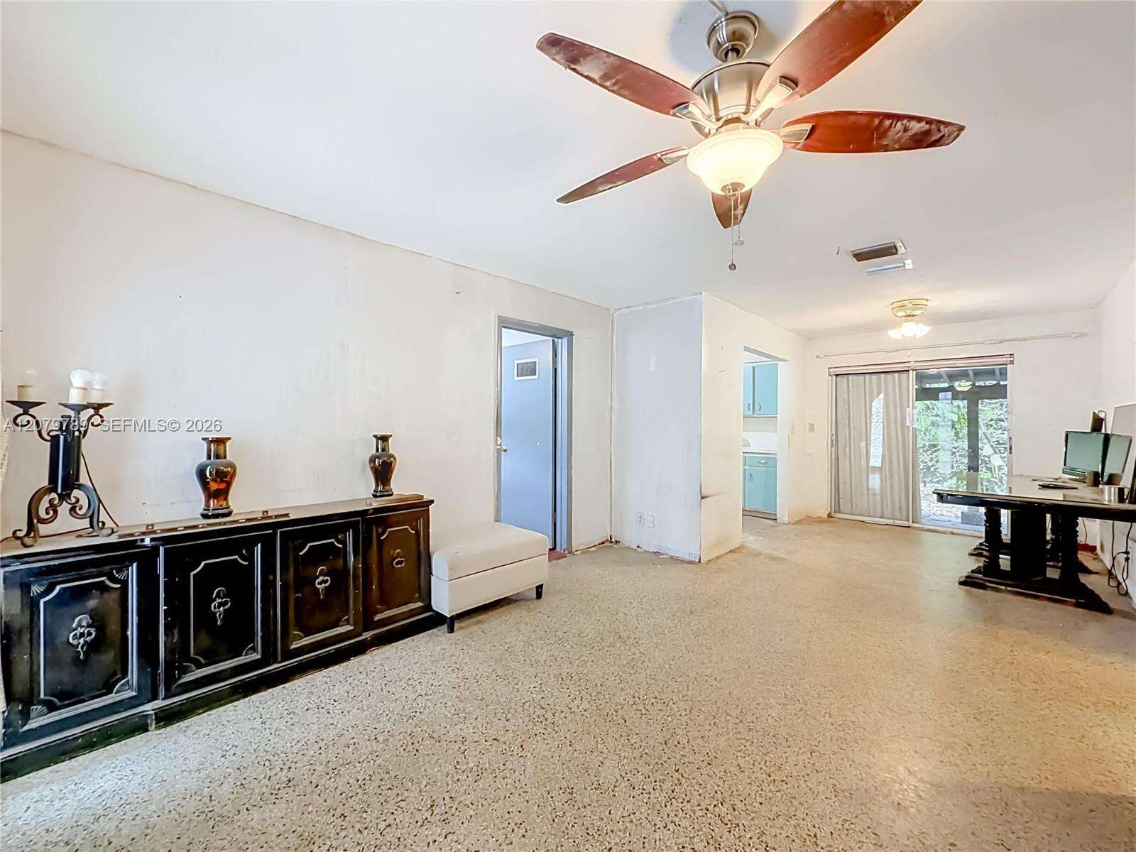 5661 Allen St, Hollywood, FL 33021 - For Sale photo 11