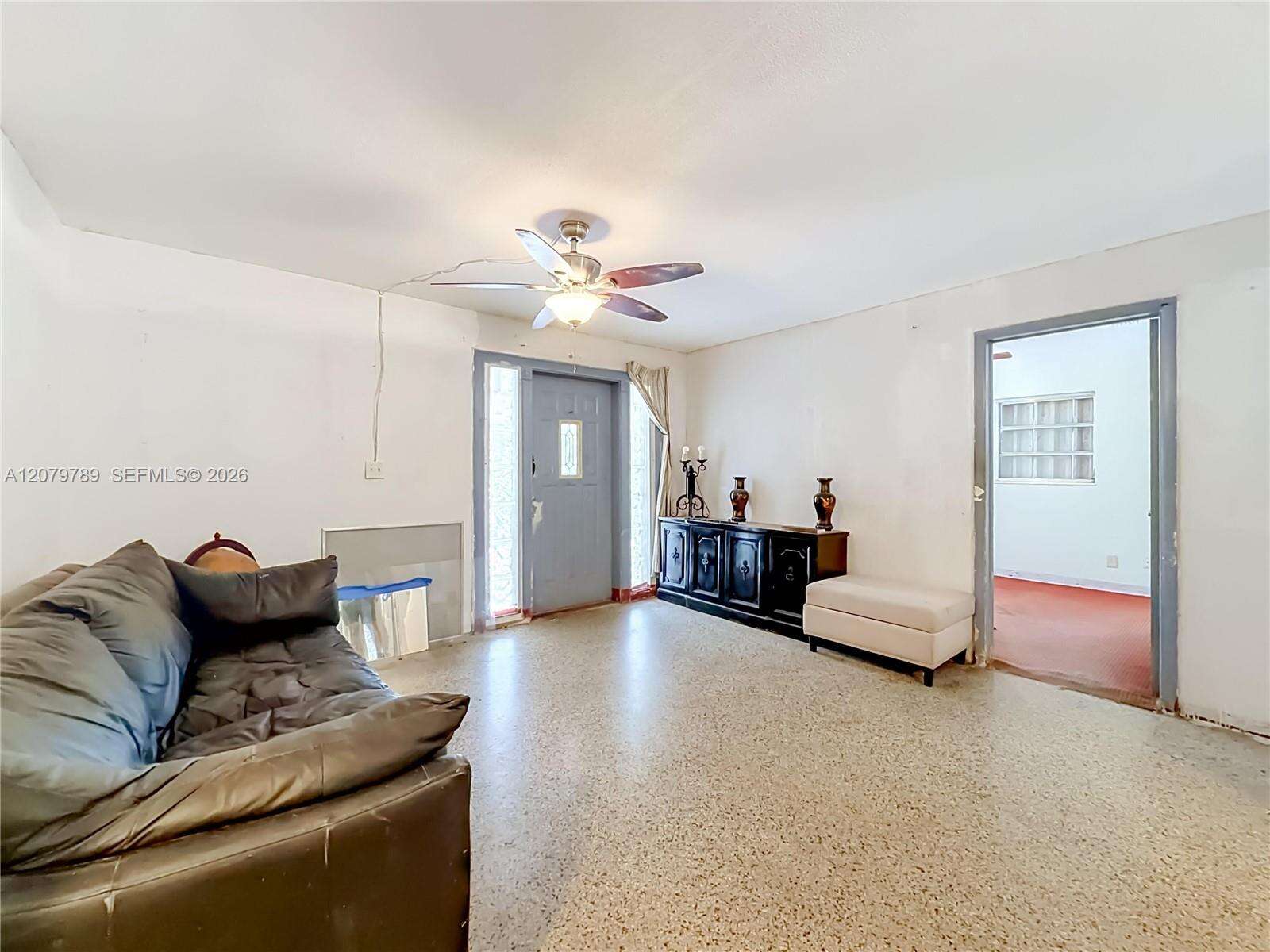 5661 Allen St, Hollywood, FL 33021 - For Sale photo 13