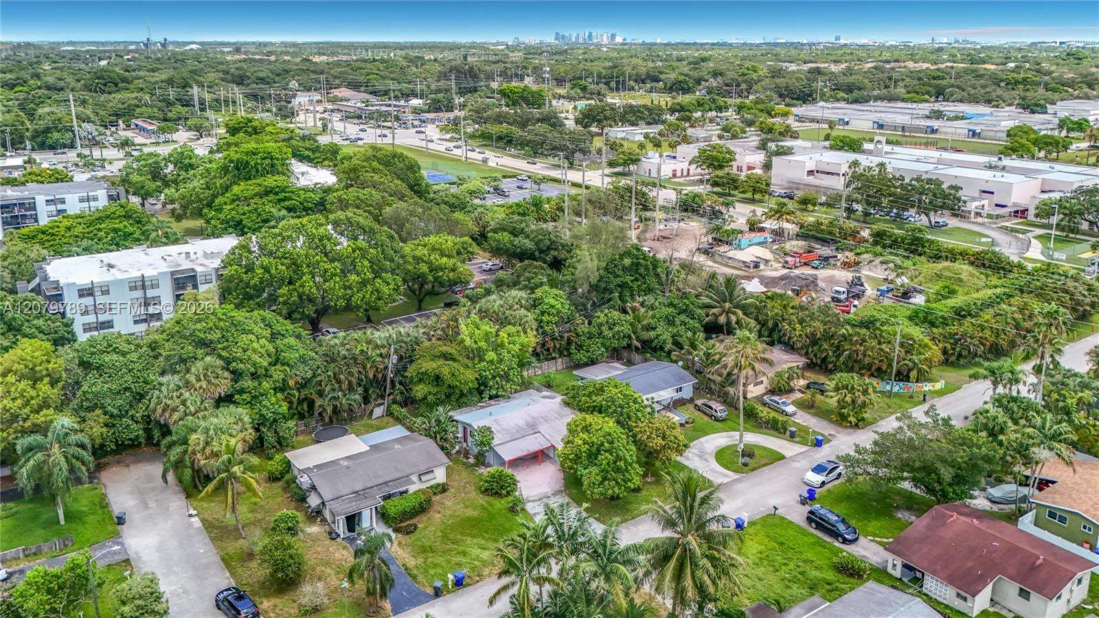 5661 Allen St, Hollywood, FL 33021 - For Sale photo 62