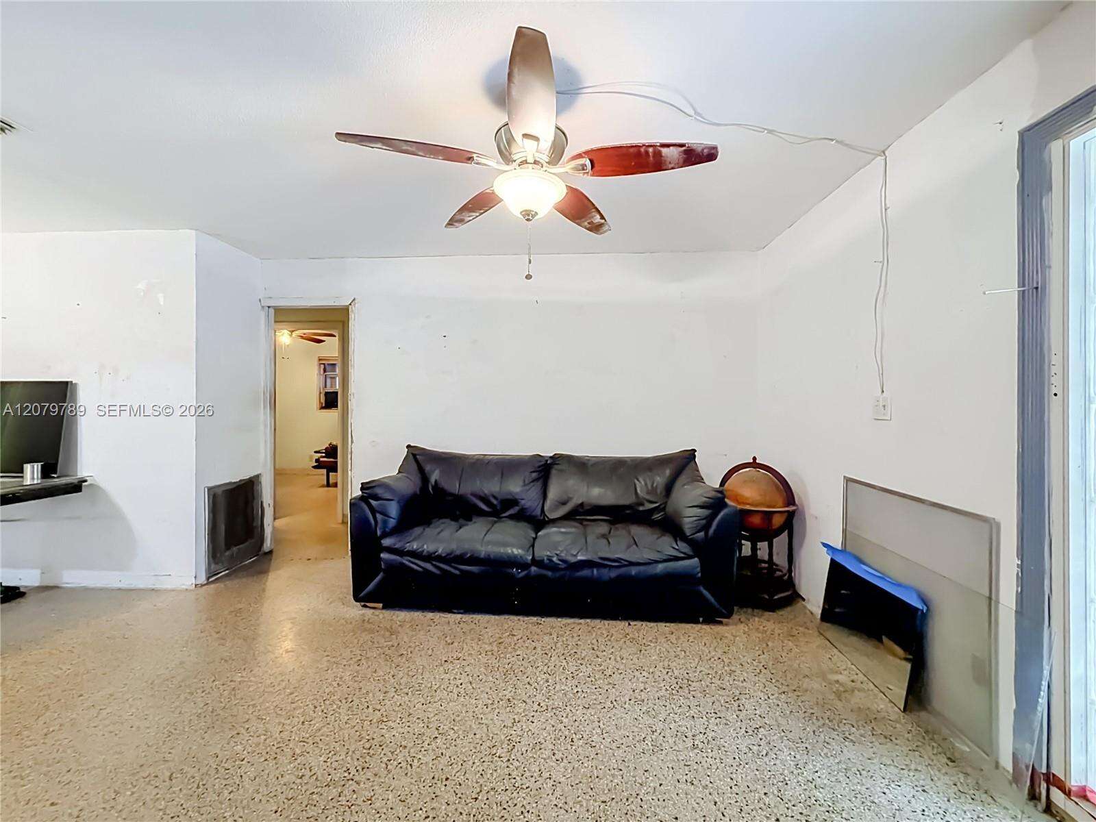 5661 Allen St, Hollywood, FL 33021 - For Sale photo 10