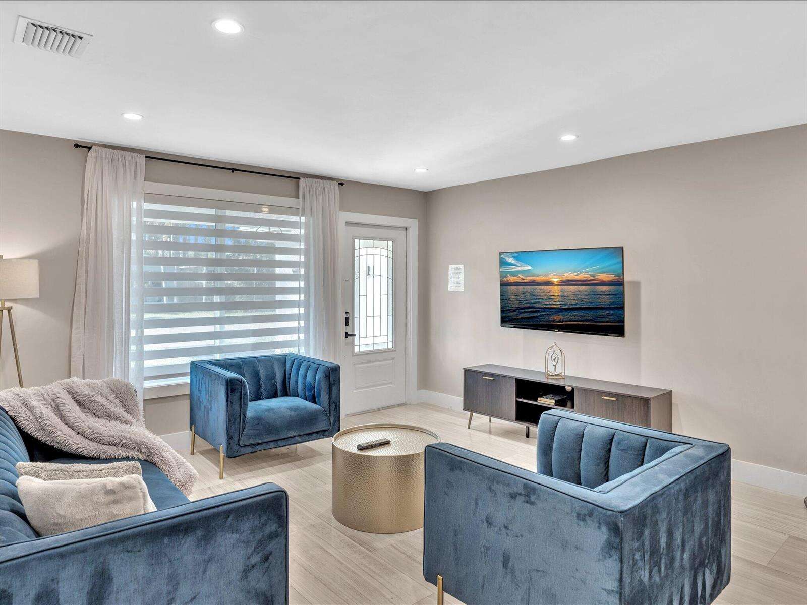 1515 Arthur, Hollywood, FL 33020 - For Sale photo 7