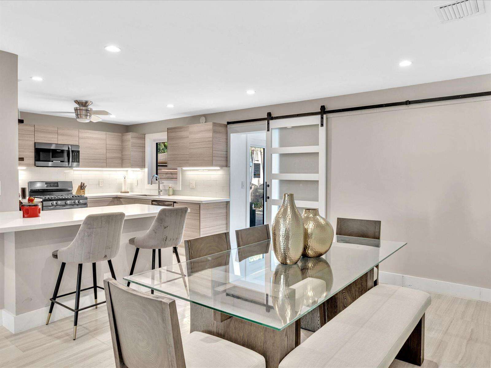1515 Arthur, Hollywood, FL 33020 - For Sale photo 8