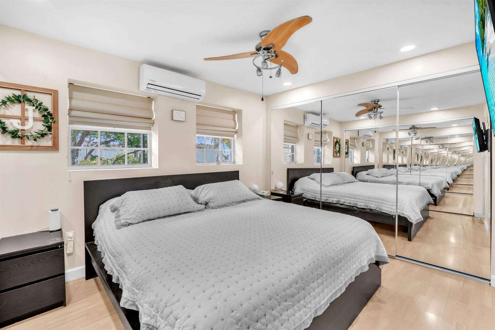404 62nd, Hollywood, FL 33023 - For Sale photo 5
