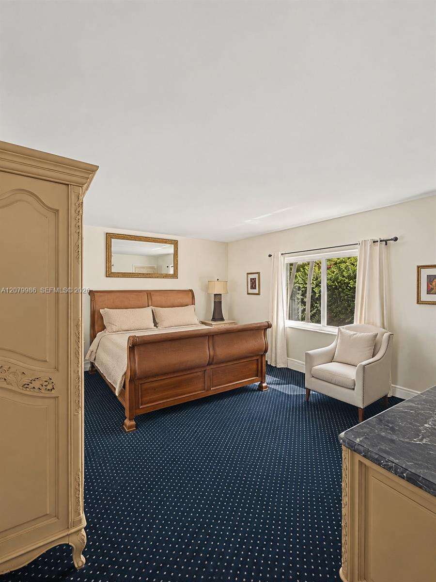 2421 13th St, Fort Lauderdale, FL 33304 - For Sale photo 12