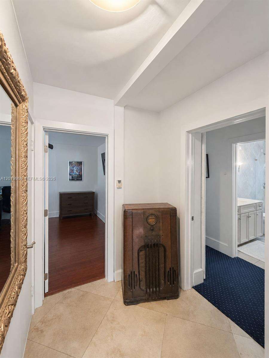 2421 13th St, Fort Lauderdale, FL 33304 - For Sale photo 18