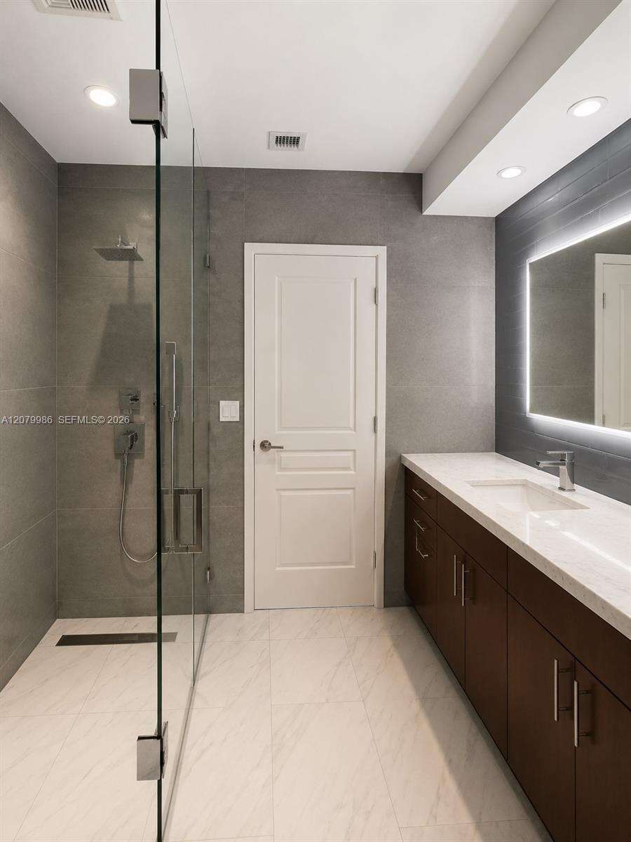 2421 13th St, Fort Lauderdale, FL 33304 - For Sale photo 20