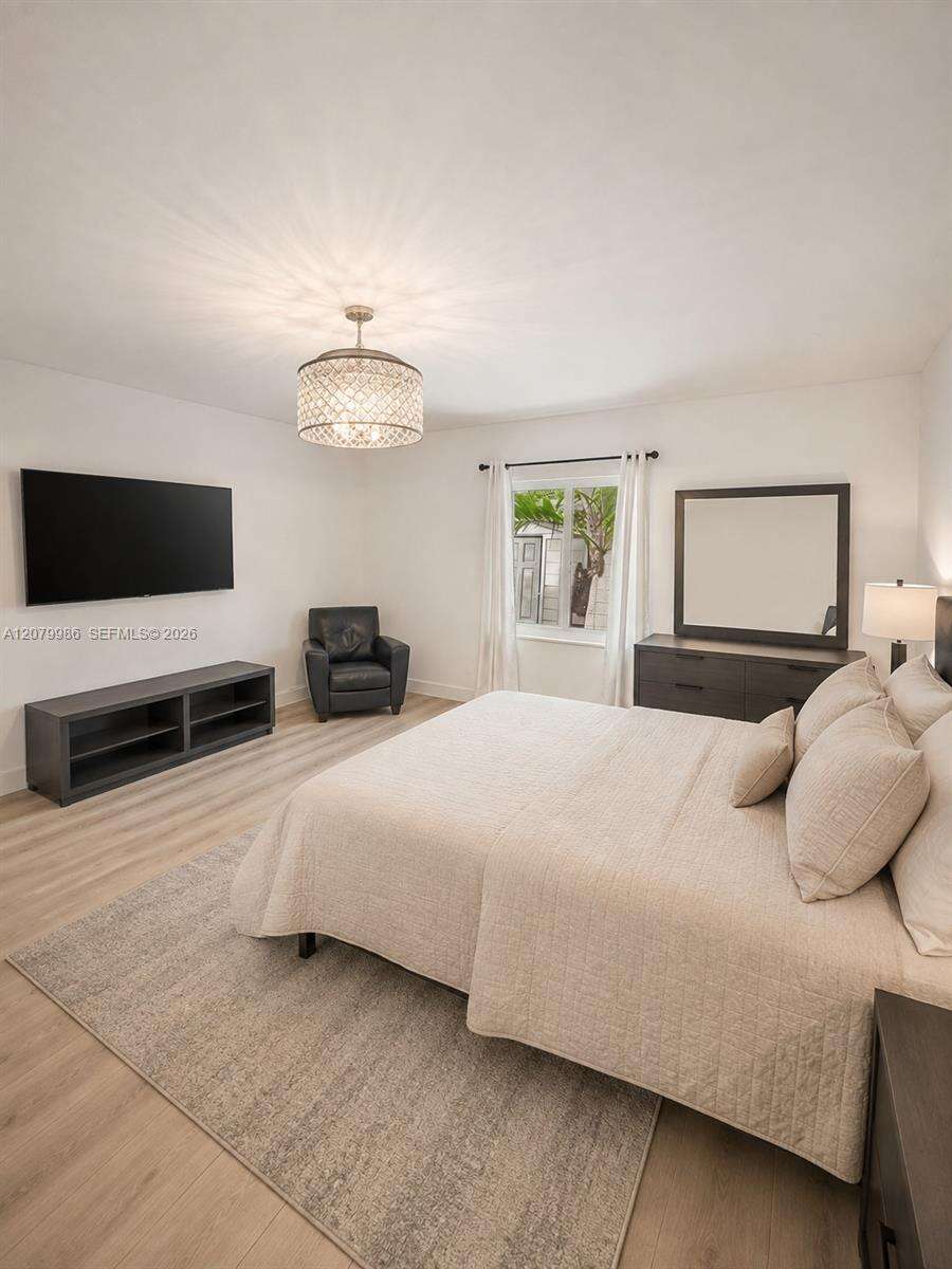 2421 13th St, Fort Lauderdale, FL 33304 - For Sale photo 22