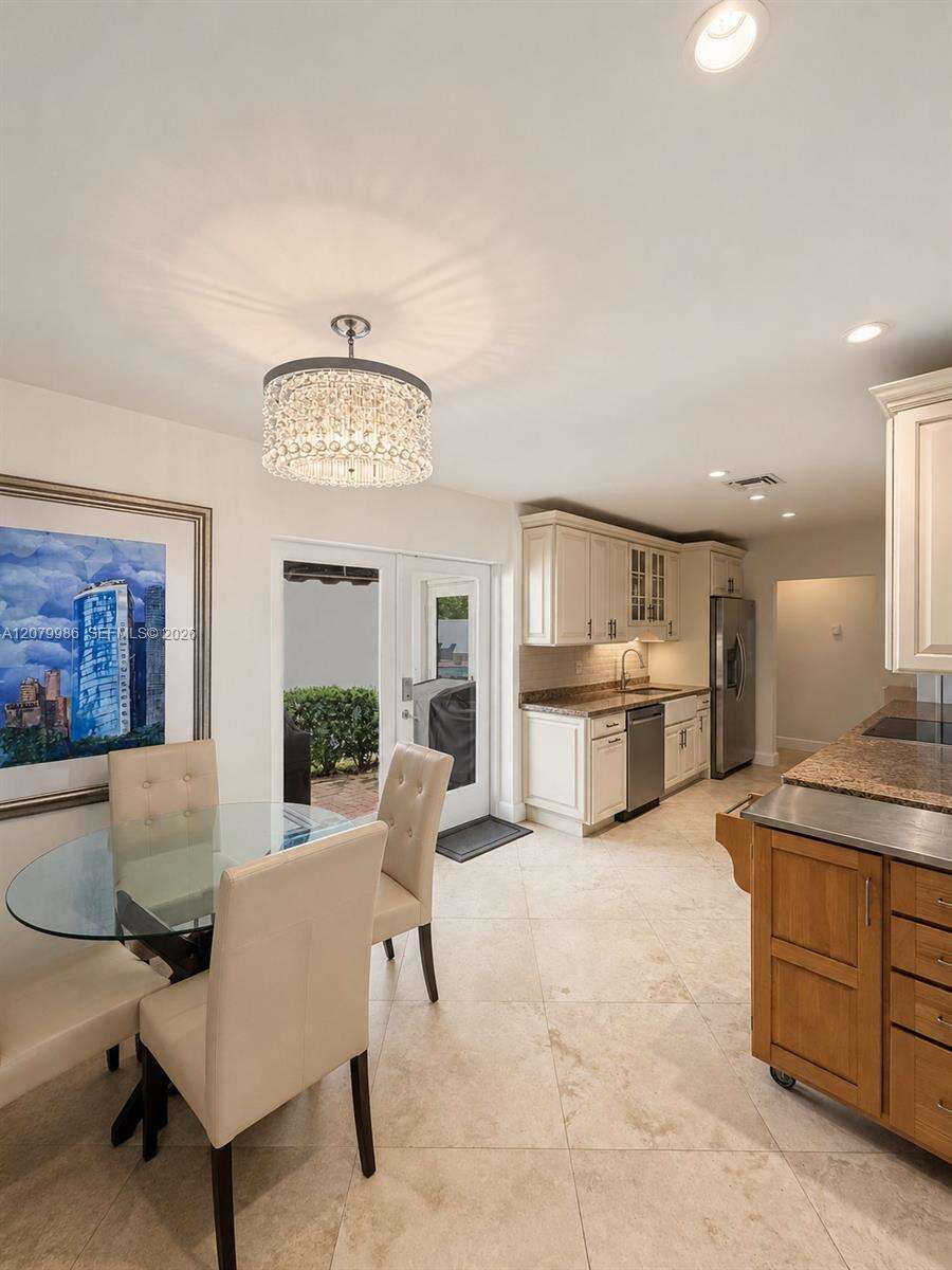 2421 13th St, Fort Lauderdale, FL 33304 - For Sale photo 27