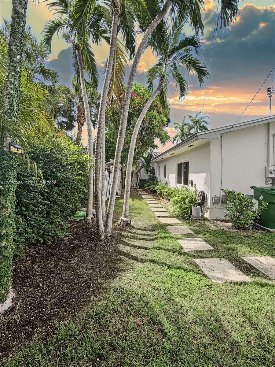 2421 13th St, Fort Lauderdale, FL 33304 - For Sale photo 7