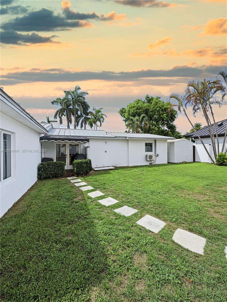 2421 13th St, Fort Lauderdale, FL 33304 - For Sale photo 8