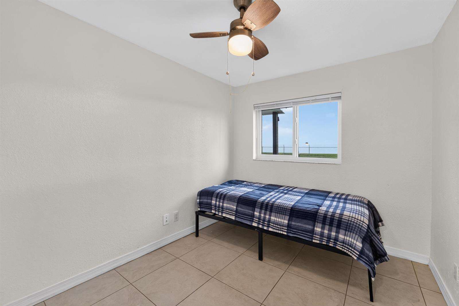 5900 Atlanta, Hollywood, FL 33021 - For Sale photo 14