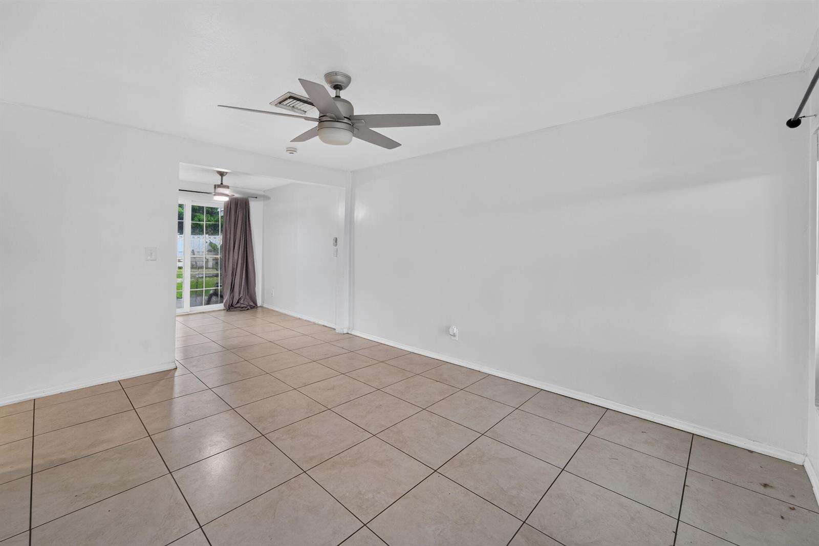 5900 Atlanta, Hollywood, FL 33021 - For Sale photo 6