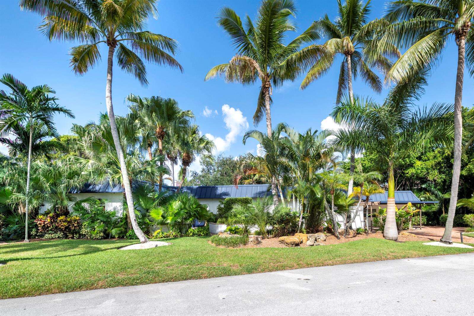 2314 Desota, Fort Lauderdale, FL 33301 - For Sale photo 1