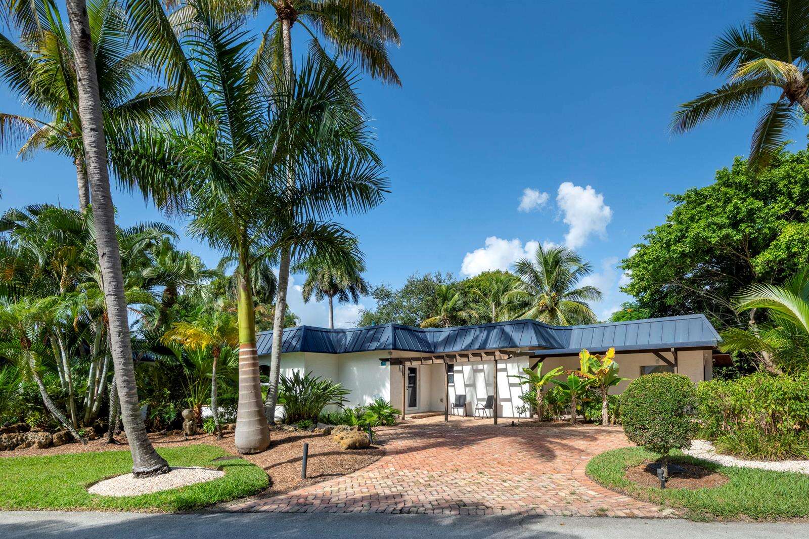 2314 Desota, Fort Lauderdale, FL 33301 - For Sale photo 3